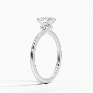 Anillo BOJ 05 Corte Ovalado Plata 925 con Halo Secreto Pequeño, Diamantes y Baño de Rodio, Anillo de Boda con Moissanita de 2ct Color D VVS1 Certificada por GRA - Product Image 2