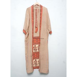 Kimono en soie douce et confortable pour femme, robe de chambre de demoiselle d'honneur, kimono indien en pure soie, kimono japonais en soie, robe de plage pour mariée - Product Image 3