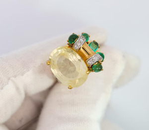 Anillo de cóctel vintage de oro de 10 quilates con citrino ovalado natural y detalles de esmeralda engastados en punta para joyería de compromiso y boda para mujer - Product Image 1