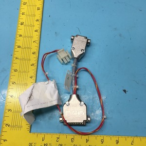 LAM 853-090388-001 Ensemble Câble Adaptateur OEM/OEMA - Équipements et Pièces Semi-conducteurs d'Occasion Globaux de Confiance - Product Image 4