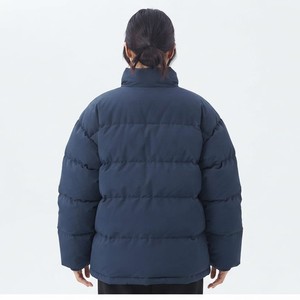 Chaqueta Acolchada de Invierno Personalizada para Mujer, Abrigo Cálido con Cierre Completo, Corte Regular, Fabricante de Ropa OEM ODM - Product Image 4