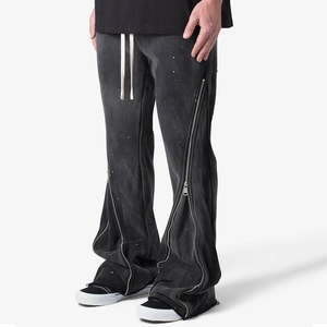 Pantalon de survêtement évasé noir pour homme, taille élastique, cordon de serrage, fermeture éclair latérale, style streetwear, effet usé, mélange de coton - Product Image 2