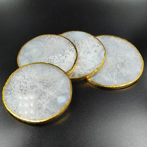 Posavasos de Ágata Blanca con Borde Dorado, Rebanada de Geoda Natural, Vajilla de Lujo, Regalo de Inauguración de Casa, Decoración Espiritual para el Hogar, Cristal con Borde Dorado - Product Image 1