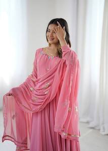 Vestido Anarkali Rosa para Mujer con Kurta Bordada y Dupatta, Conjunto de Vestido Étnico Indio para Fiestas - Product Image 3