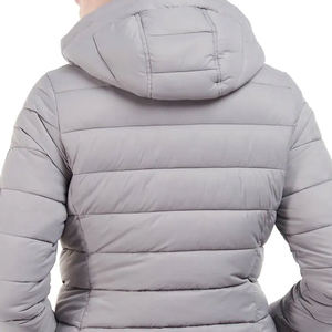 Chaqueta acolchada para mujer de talla grande para uso en exteriores en invierno, ropa casual cálida, chaqueta acolchada para mujer de Maven Togs. - Product Image 4