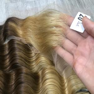 Vente en gros d'extensions de cheveux humains bruts vierges vietnamiens 100% faisceaux Deep Wave en couleur piano - Product Image 6