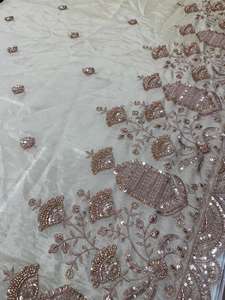 Tela de Bordado Premium Ecológica y Transpirable de Viscosa, con Cuentas Originales y Hilo Múltiple, Peso Medio - Product Image 2