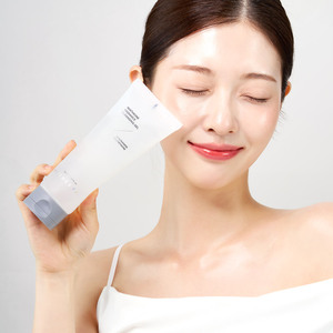 ANOTHER FACE NIATHIONE RADIANCE Gel Nettoyant Hydratant Tonifiant 150ml Niacinamide Glutathion Nettoyant Visage Éclaircissant Tout-en-un - Product Image 2