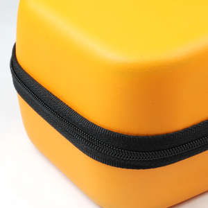 Estuche para Reloj Amarillo con Interior Negro y Cierre de Cremallera, Estuche de EVA - Product Image 6