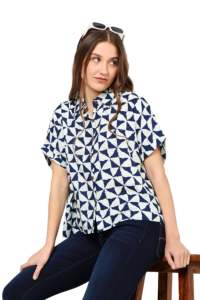 Conjunto de Mujer con Estampado Geométrico, Corte Regular, Estilo Casual, Ligero, Cómodo, Ropa de Moda Diaria, Rayón, Botones - Product Image 2