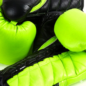 Guantes de boxeo profesionales de 16 oz con cordones, de cuero premium para entrenamiento de MMA, kickboxing, Muay Thai y gimnasio. - Product Image 3