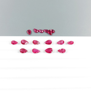 Rubíes naturales de Mozambique sin tratar, calibrados en forma de pera de 6x4 mm, piedras preciosas de rubí facetadas sueltas naturales para la fabricación de joyas, listas para usar. - Product Image 4