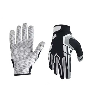 Gants de sport blancs et bleu marine avec empiècements en mesh et paume renforcée - Product Image 5