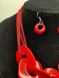 Collar de cadena cubana de aleación y acrílico, gargantilla grande de resina con diseño geométrico, collar de moda tipo babero - Product Image 3