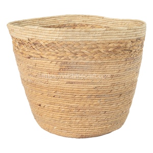 Cesta de almacenamiento de jacinto de agua ecológica tejida a mano Natural diseño moderno forma personalizable artesanía de Vietnam Viettimecraft - Product Image 2
