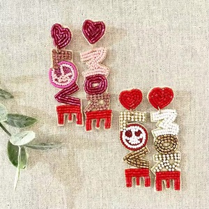 Pendientes de botella con cuentas hechos a mano, diseño de whisky, ginebra, vodka, tequila, pendientes clásicos de moda para mujer, joyería colorida para boda - Product Image 4