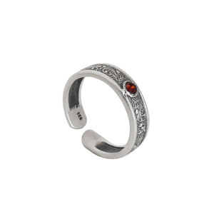 Hermoso Anillo de Granate Plateado, Anillo Ajustable con Diseño de Filigrana, Joyería para Mujeres y Niñas, para Usar en Bodas, Fiestas, Hldi, Mehnedi - Product Image 2