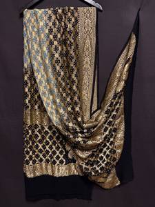 Burgundy Crinkled Silk Dupatta with Gold Border Elegant Traditional Indian Pakistani Women <b>Wedding</b> Party Diwali Wear - Product Image 6