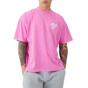 เสื้อยืดเจอร์ซีย์ผู้ชายทรงโอเวอร์ไซส์สีชมพูล้วน พิมพ์โลโก้ด้านหน้า ดีไซน์เรียบง่าย ผ้าฝ้าย 100% แห้งเร็ว ระบายอากาศได้ดี - Product Image 1