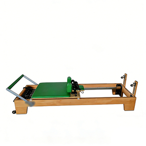 Appareil de Pilates en bois de hêtre de luxe pour le renforcement du tronc, idéal pour les centres d'activités pour seniors - Product Image 6