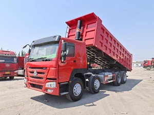 Camiones HOWO 420 de Sinotruk, recién llegados, de alta calidad, impecables y limpios, en venta. - Product Image 1