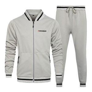 Chándal Ligero para Hombre, Nuevo Modelo 2026, Personalizable con su Propio Diseño, Chándal para Hombre en Venta en Línea - Product Image 1
