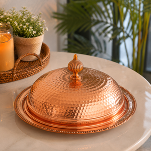 Plateau de service alimentaire en cuivre martelé artisanal avec couvercle en dôme, plateau de luxe pour buffet, plateau de service pour hôtel, restaurant, traiteur, plat de service pour la maison - Product Image 3