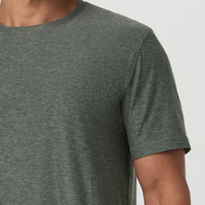 T-shirt pour homme à manches courtes avec logo personnalisable, design décontracté et élégant pour la collection d'été / Col rond 2026 - Product Image 4