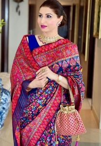 Sari en soie pure et coton Kanjivaram KV, tissé traditionnellement, à blocs de couleurs, pour les fêtes (Bleu) - Product Image 3