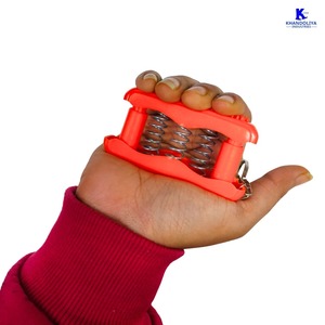 K Star Fortalecedor de Agarre para Manos, Ejercitador de Dedos con Resistencia de Resorte, Entrenador para Fortalecimiento de Manos y Muñecas, Terapia Física - Product Image 4