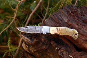 Couteau pliant en acier Damas de haute qualité, meilleur prix de gros, avec manche en corne de bélier et étui en cuir, personnalisable OEM ODM, faible MOQ - Product Image 4