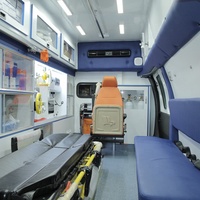 Ambulance neuve de la marque Autozone, transmission automatique, moteur 4.3L, norme d'émission Euro 4, équipement médical personnalisé