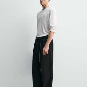 เสื้อยืดแขนยาวทรงหลวมมีกระเป๋าสำหรับผู้ชาย |   เสื้อยืดคอกลมผ้าฝ้าย 100% สไตล์ลำลอง โลโก้ด้านหน้า |   เสื้อเจอร์ซีย์เปล่าแบบกำหนดเองขายส่ง OEM/ODM - Product Image 5