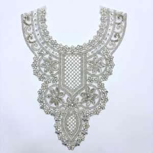 Patch brodé floral 3D de luxe pour encolure, applique en dentelle de coton haut de gamme pour robes de mariée, caftans, kurtis et accessoires DIY - Product Image 1