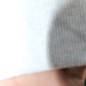 Sudadera LSU ASH GREY con cuello alto, 100% algodón, con apliques bordados morados, cuello ancho, CLUSH INDUSTRIES - Product Image 4