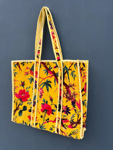 Sac fourre-tout en coton matelassé Kantha fait main, personnalisable, grand format, style bohème, pour la plage et les voyages, avec fermeture éclair, brodé, sac de shopping, intérieur portable - Product Image 2