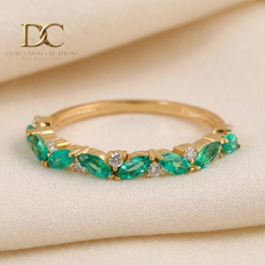 Anillo de Oro Amarillo Sólido de 14 Quilates con Diamante Cultivado en Laboratorio y Esmeralda Colombiana Cultivada en Laboratorio, Joyería de Lujo para Mujer, Diseño Elegante - Product Image 2