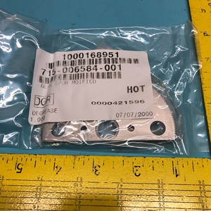 2 LAM 715-006584-001 SECTOR GEARSPUR MOIFIED ARM - Equipo y piezas de semiconductores de confianza de Trusted Global Legacy - Product Image 3
