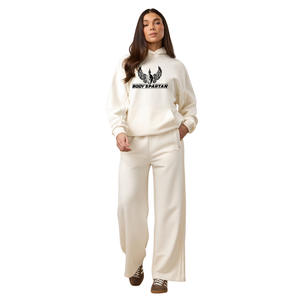 Ensemble sweat à capuche oversize et pantalon de jogging large pour femme – Toucher doux, tenue décontractée et athleisure - Product Image 1