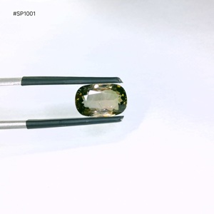 Turmalina marrón natural de corte cojín, grado 3A, con acabado facetado, color cálido y gema suelta, ideal para joyería de colgantes. - Product Image 1