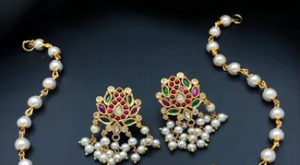 Ensemble de collier de luxe de créateur avec boucles d'oreilles avec pierres et perles pour femmes pour les fêtes de mariage à porter pour les femmes Ensemble de bijoux de mode - Product Image 3
