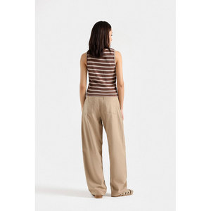 Nouvel Arrivage Débardeur Athlétique Sans Manches pour Femme, Idéal pour l'Entraînement, la Gym, le Yoga, la Course à Pied, Vêtements de Sport Personnalisables avec Logo OEM ODM, Vente en Gros - Product Image 3