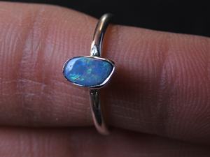 Anillo de Ópalo Australiano, Plata de Ley 925, Piedra de Nacimiento de Octubre, Ópalos Dobles, Talla 4.5 de EE. UU., Hecho a Mano, Regalo de Boda Clásico para Ella - Product Image 2