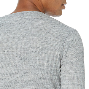 Commande en gros de t-shirts Henley personnalisés pour hommes, service OEM de marque privée, t-shirts Henley à manches longues pour femmes - Product Image 6