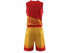 High Quality Custom Breathable Basketball Uniform for Men with Name & Number Professional Team Uniform Sets - Product Image 5