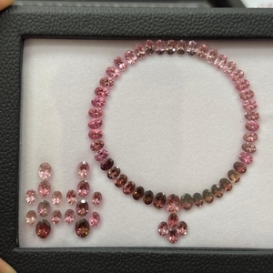 Tendencia en Venta: Turmalina Rosa Natural de Corte Ovalado con Diseño Degradado, 53.80 Quilates, Calidad AAAA, Piedras Preciosas Sueltas para Collar, Grado Madagascar - Product Image 5