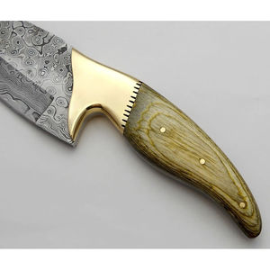 Couteau de chef moderne personnalisé fait main Burraq, lame en acier Damas de 7 pouces, épaisseur 3,0 mm, manche en bois, étui en cuir - Product Image 2