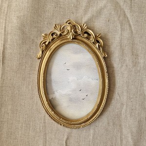 <b>Antique</b> Finish Gold Oval Photo <b>Frame</b> Decorative Picture <b>Frame</b> for Tabletop and Wall Hanging Luxury Home Hotel Restaurant Accent - Product Image 6