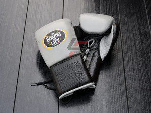 Hot Selling OEM ODM Premium Sanda Boxing Training Set Real Cowhide Leather Lace-Up Protective <b>Gloves</b> Headgear Groin Guard Boxing - Product Image 6