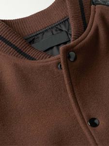 Nouvel arrivage de veste Letterman universitaire en laine manches en cuir veste universitaire pour hommes veste d'hiver personnalisée vêtements de rue boutonnée en laine - Product Image 4